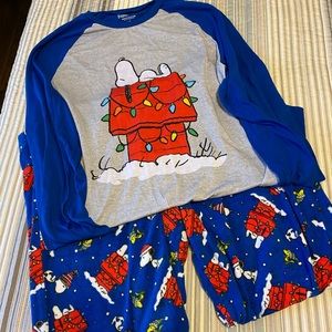 Christmas Pajama- Peanuts- Size: L